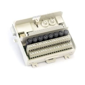 Módulo ABB 3BSE008572R1